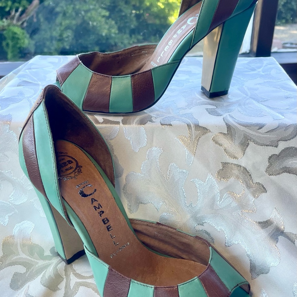 Jeffrey Campbell striped heels - Picture 3 of 9
